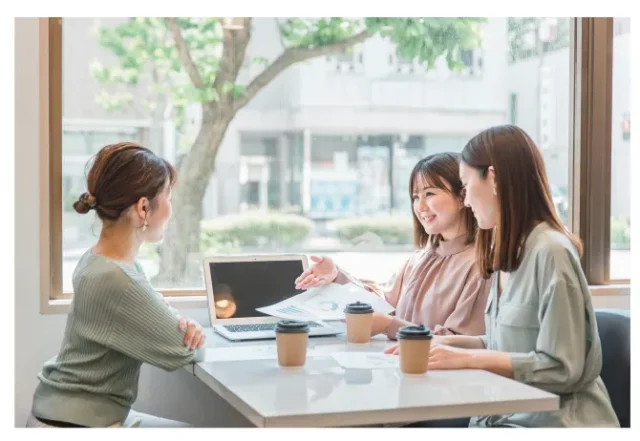 目的別採用ブースデザインの考え方合同企業説明会装飾